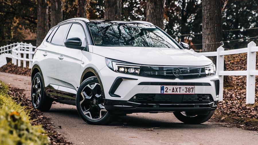 Rijtest Opel Grandland Hybrid & Hybrid4