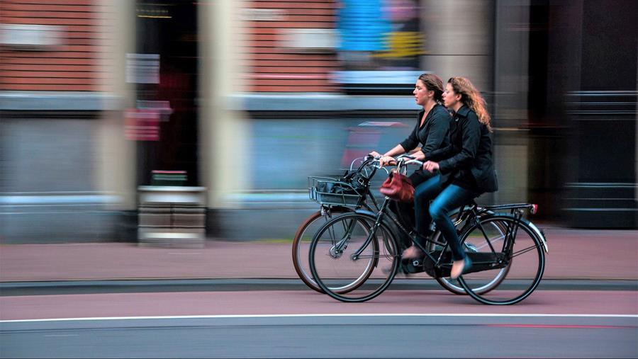 Ruim 1 op de 5 overweegt om tweede wagen in te ruilen voor een leasefiets