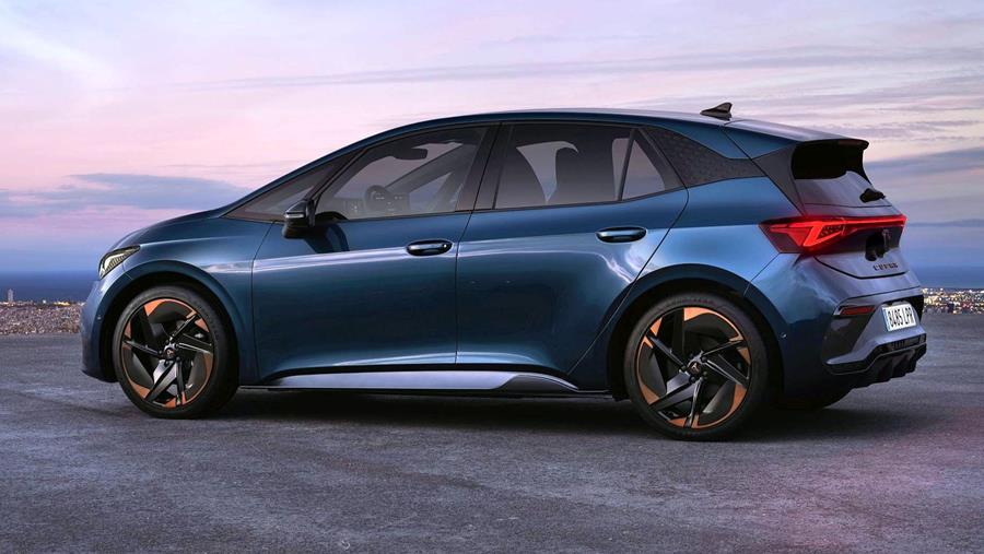 Essai routier de la Cupra Born (150 kW - 58 kWh)
