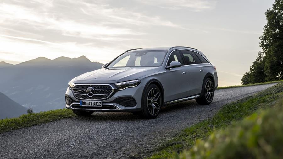 Rijtest Mercedes-Benz E 300de Estate All-Terrain